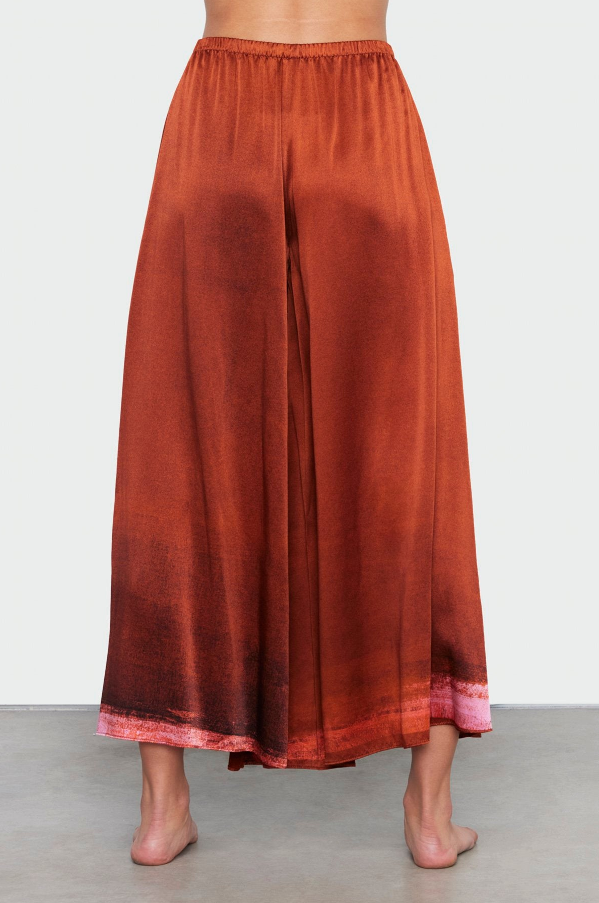 TX2 SH14 | Silk-Satin Barnett Culotte