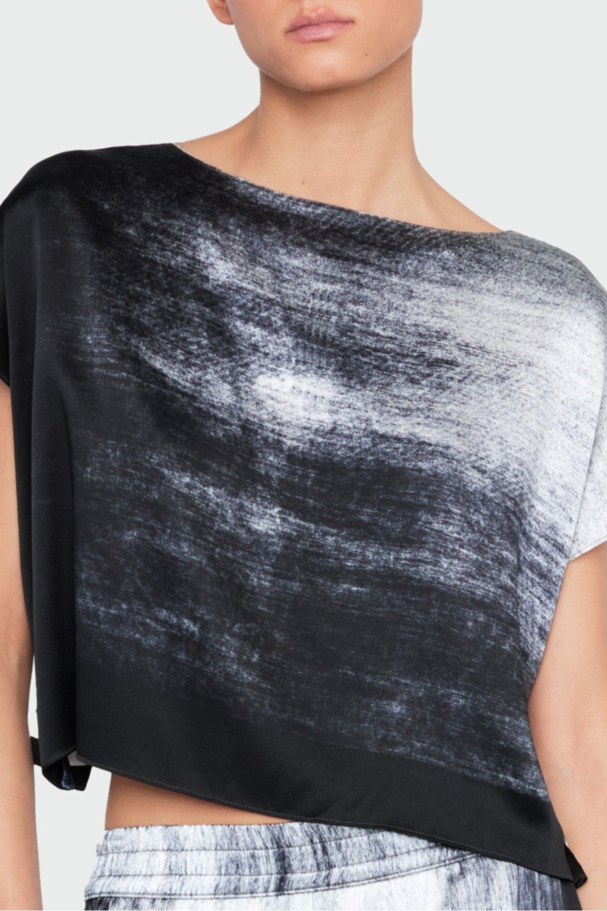 TX3 SH8 | Silk-Satin Boxy Tee