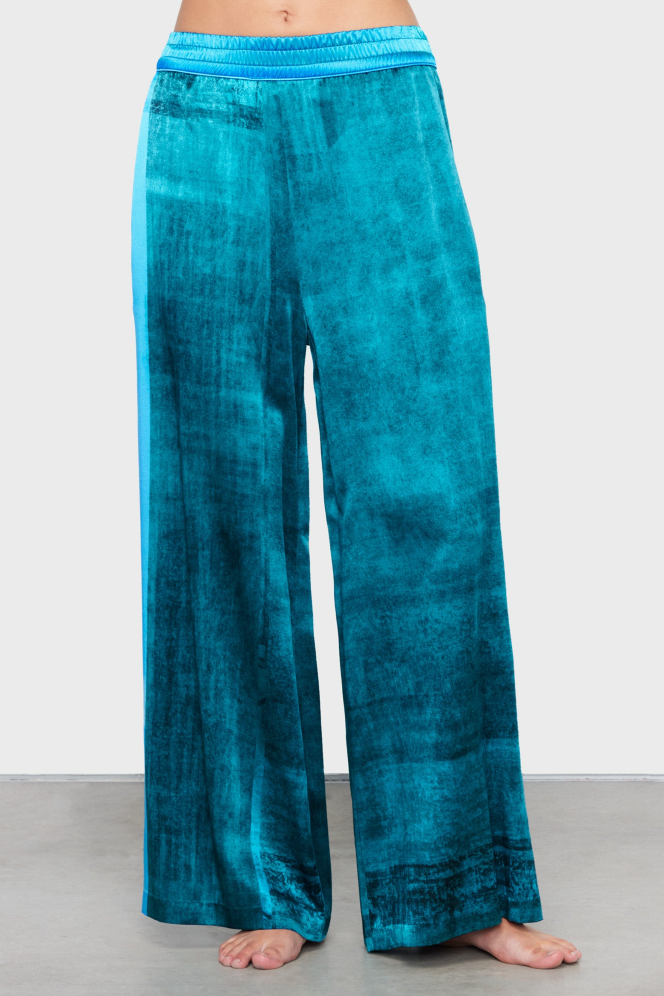 TX4 SH11 | Silk-Satin Wide Leg Pant