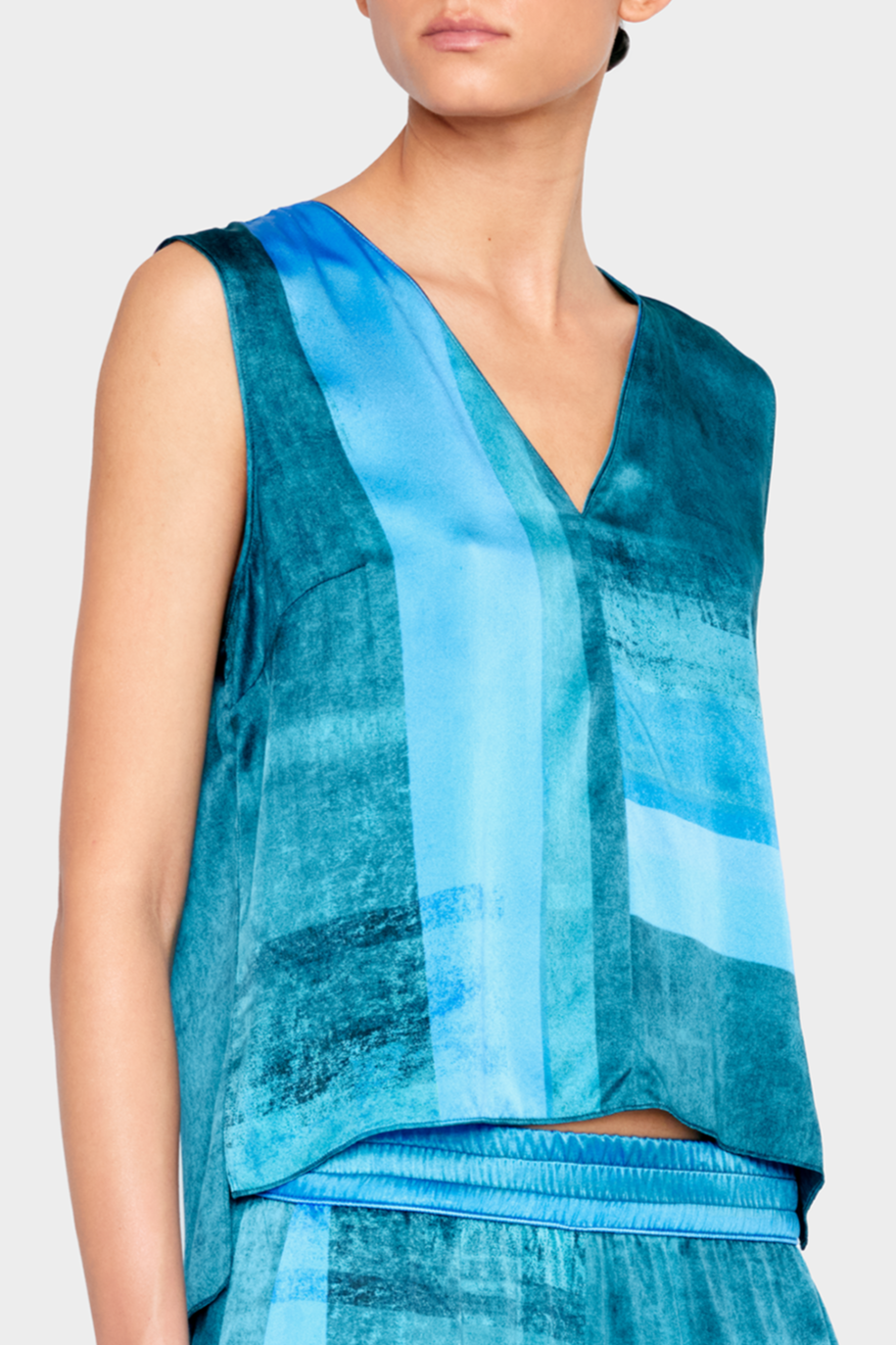 TX4 SH7 | Silk-Satin Cascade Vest